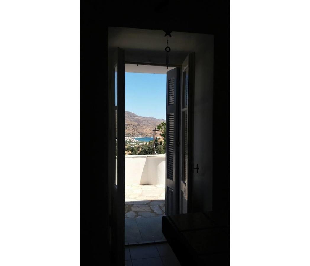 "Aura" Apt In Stone Tower 1690 • Andros Aidonia  المظهر الخارجي الصورة