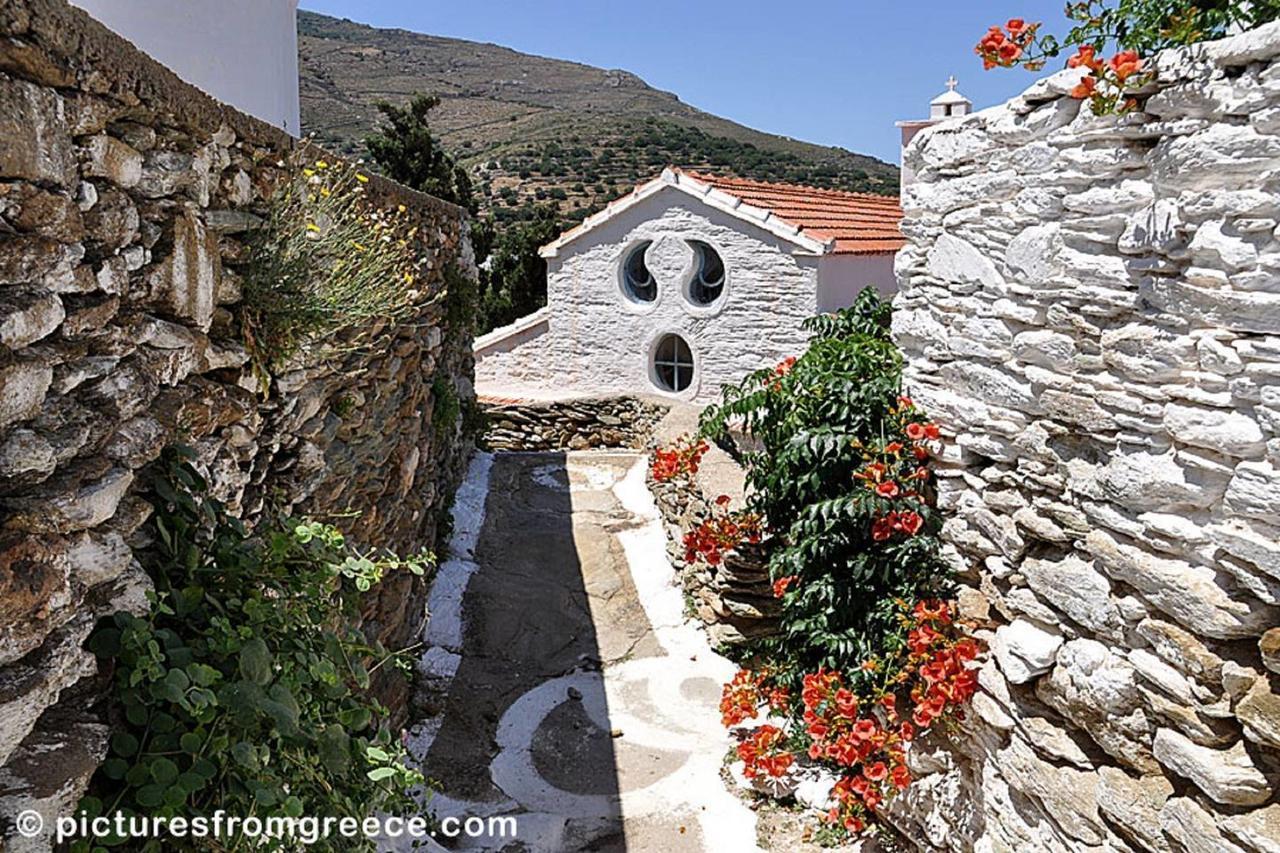 "Aura" Apt In Stone Tower 1690 • Andros Aidonia  المظهر الخارجي الصورة